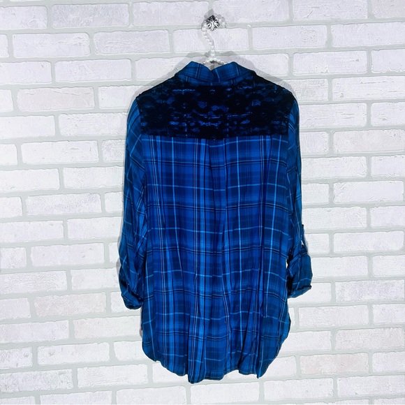Lane Bryant Blue Plaid Button Down Lace Detail Roll Tab Sleeve Shirt Size 14/16 - Picture 4 of 10